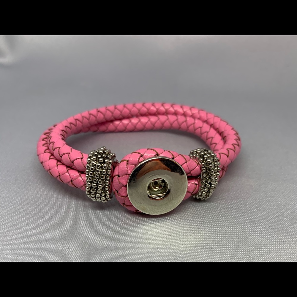 Pink Leather Noose Style Snap Button Bracelet